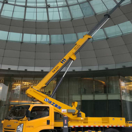 雅安附近高空作业车租赁｜安全设备租赁｜高空安装|工程定制化方案｜亿立达设备租赁